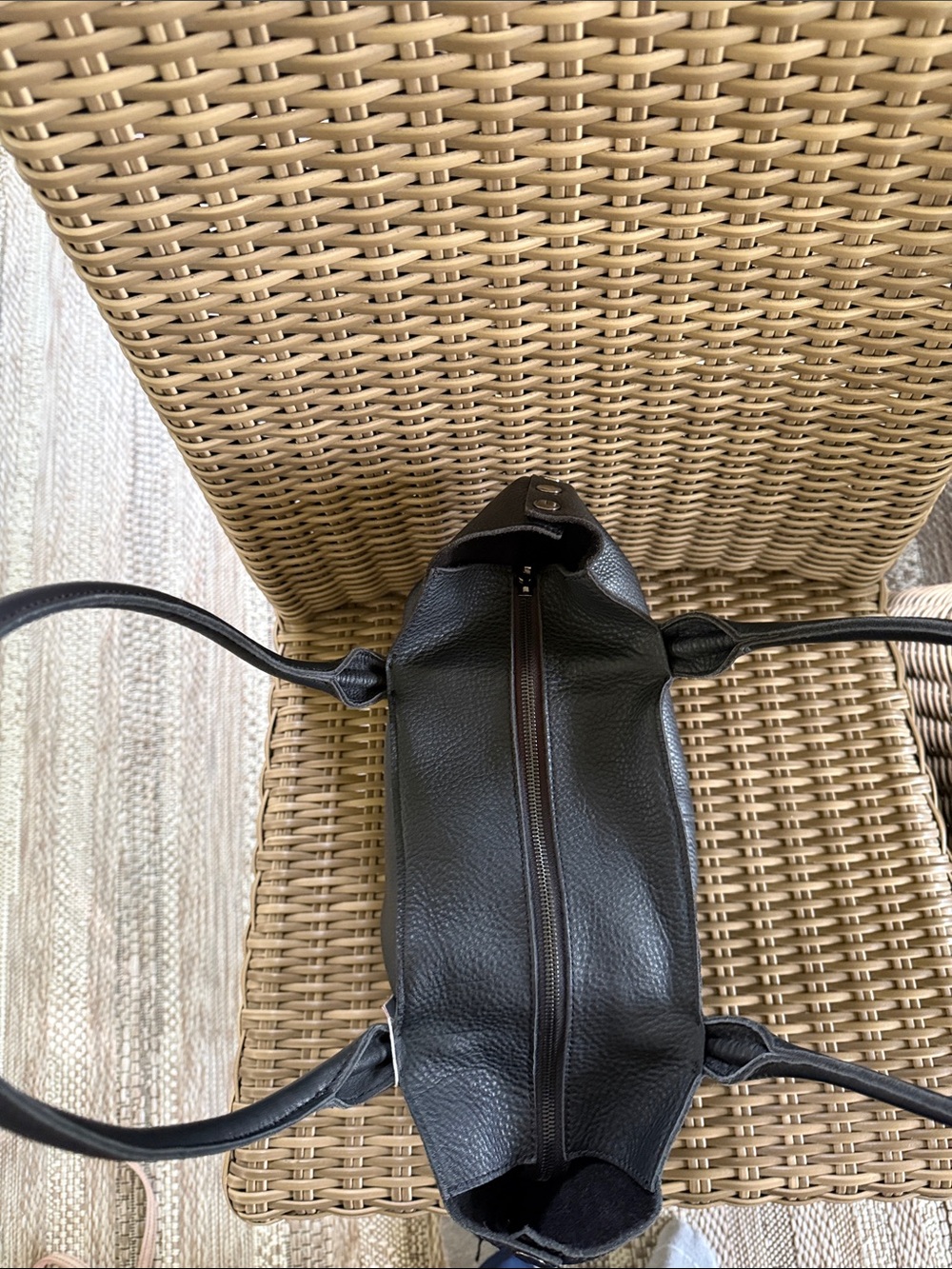 Hammitt Oliver Black Leather Tote NWT - Picture 3 of 4